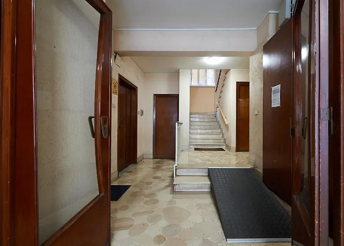 Appartamento 15 Minuti Da San Giovanni - A C, Wifi E Smart Tv *